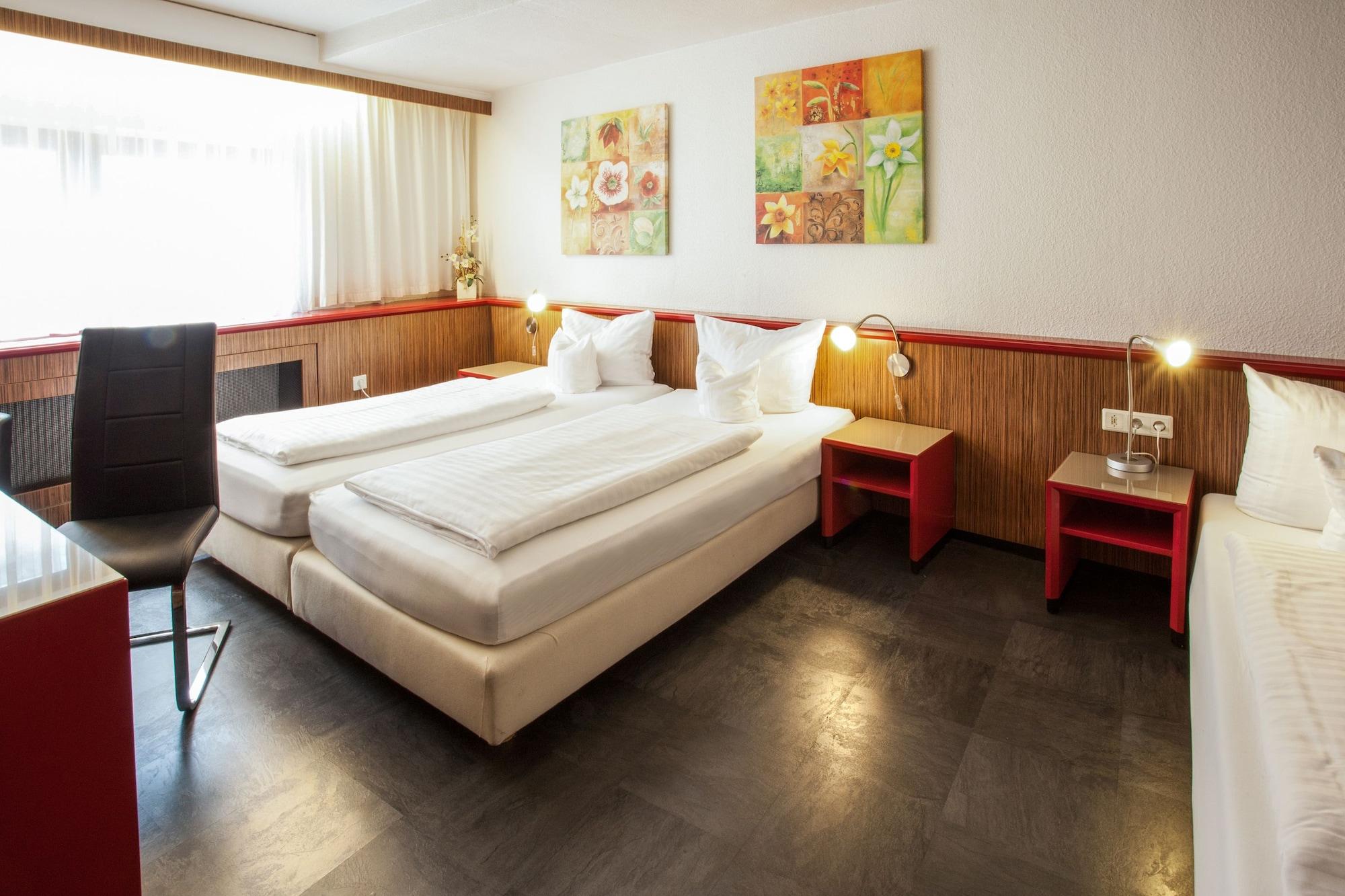 Trip Inn Hotel Ariane Cologne Exterior photo